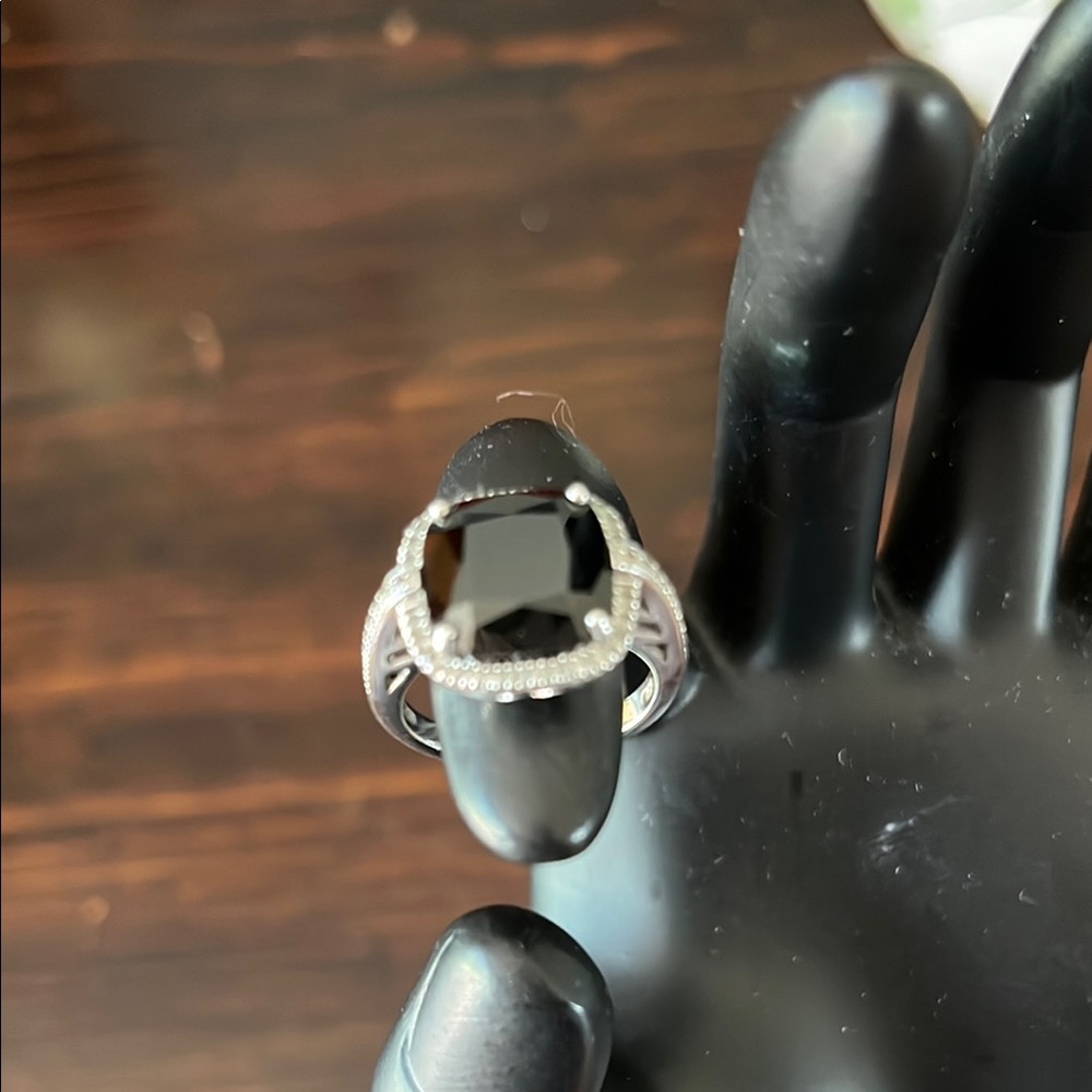 Elegant Black Amethyst and Silver 925 Silver Ring